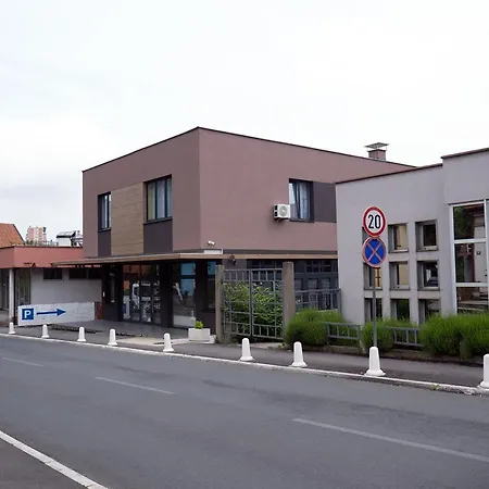 Rezime Hotel Zenica